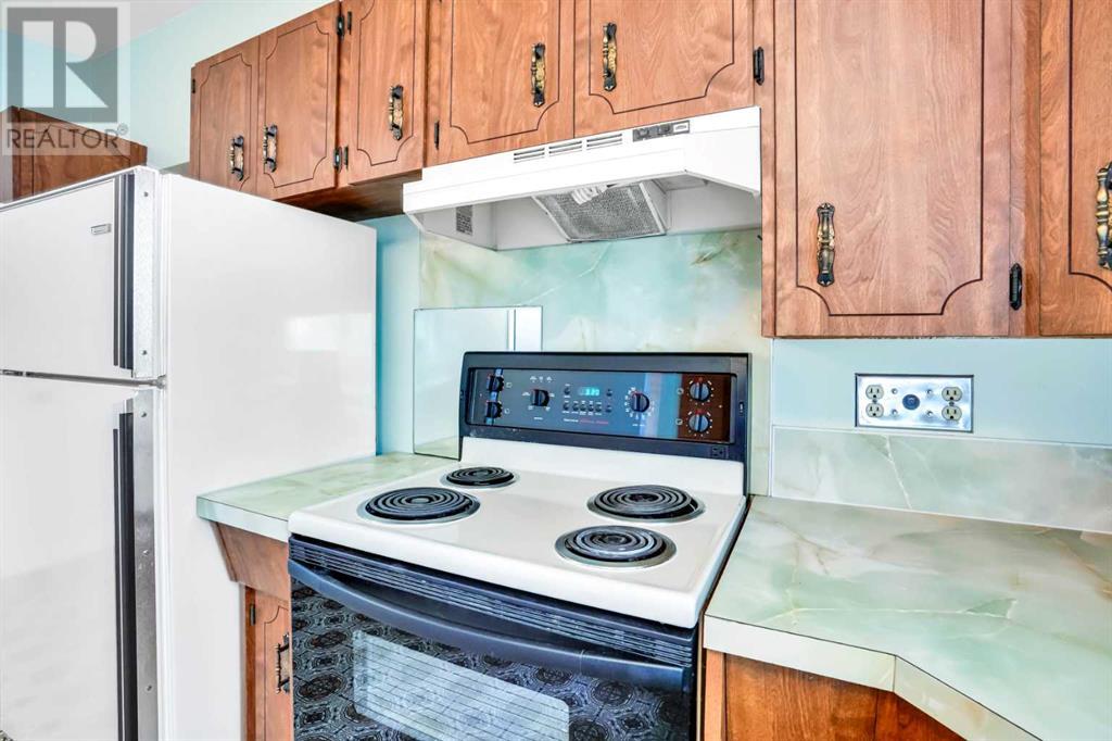 Single Family House Bungalow for Sale in  Mayland Drive NE Mayland Heights Calgary 