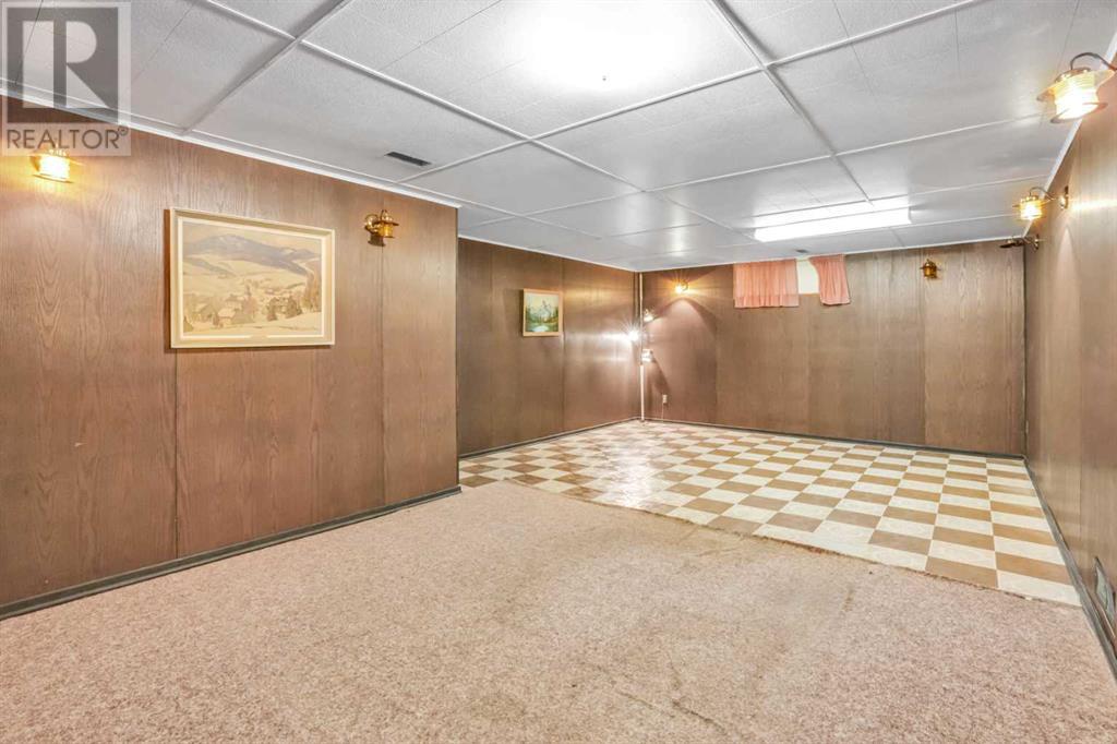 Single Family House Bungalow for Sale in  Mayland Drive NE Mayland Heights Calgary 