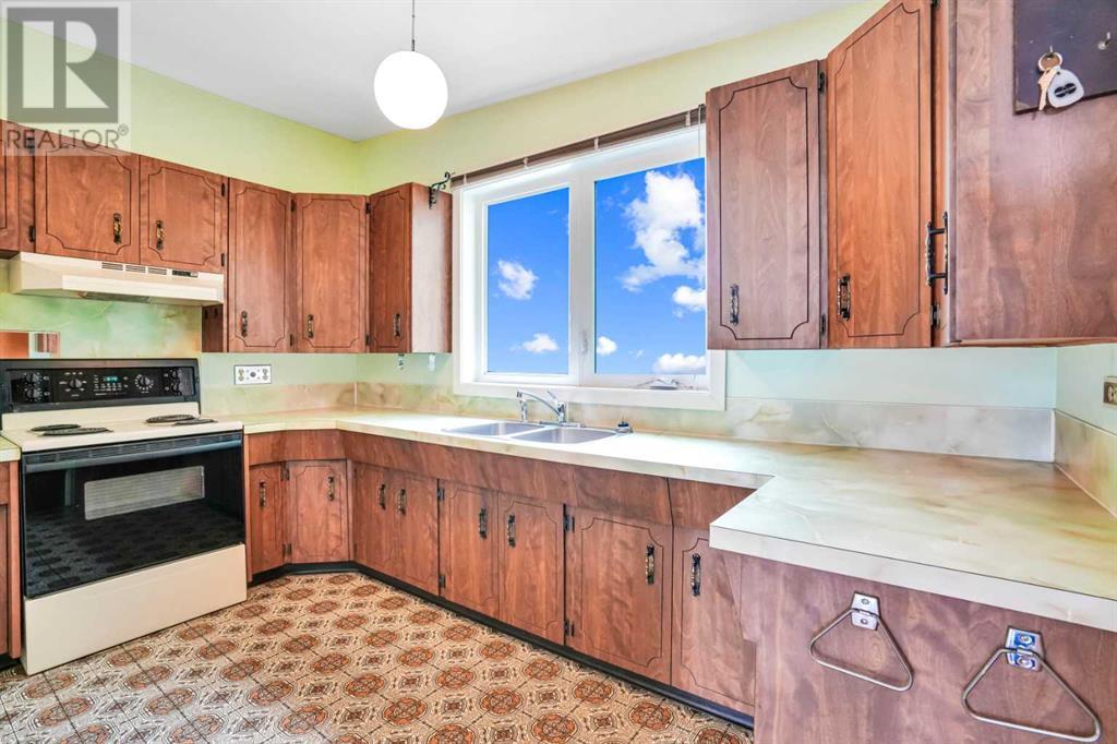 Single Family House Bungalow for Sale in  Mayland Drive NE Mayland Heights Calgary 
