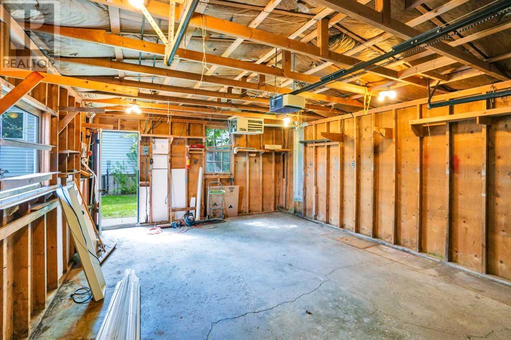 Single Family House Bungalow for Sale in  Mayland Drive NE Mayland Heights Calgary 