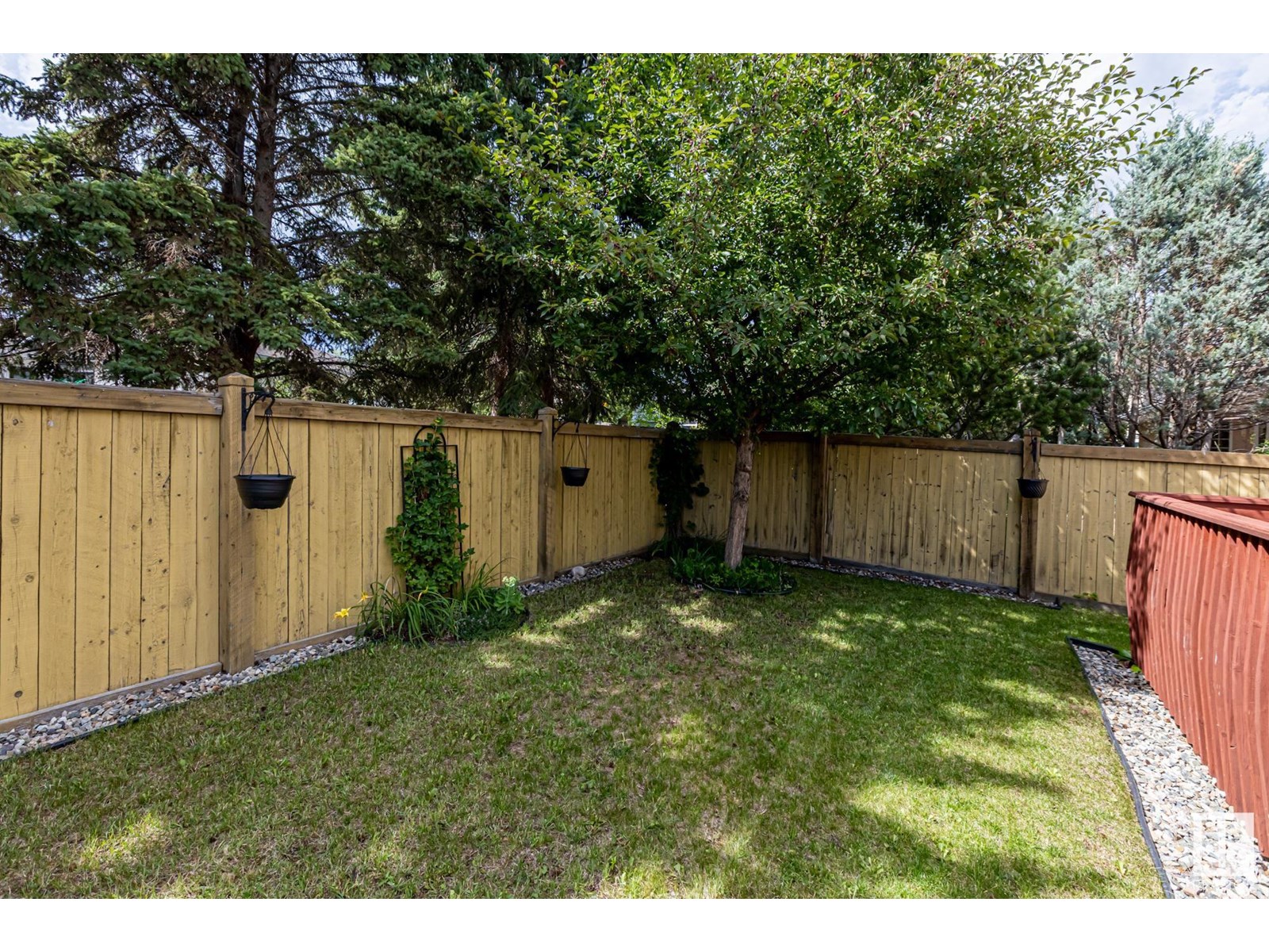 Photo 50 of 322 Burton Rd Nw, Edmonton AB