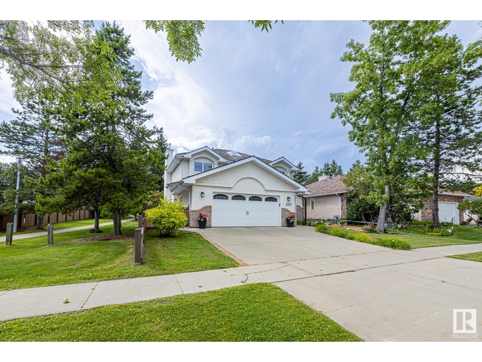 Photo 55 of 322 Burton Rd Nw, Edmonton AB