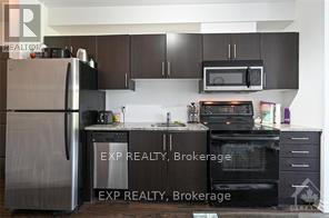 Photo 8 of 425 429 Kent Street, Ottawa ON