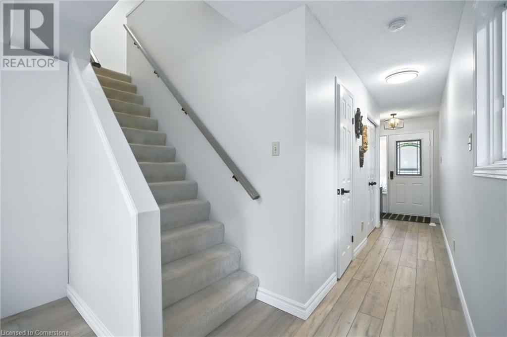 Photo 18 of 38 Locke Street S, Hamilton ON