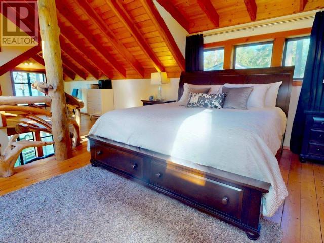 1147 SUNSET TRAIL, Savary Island