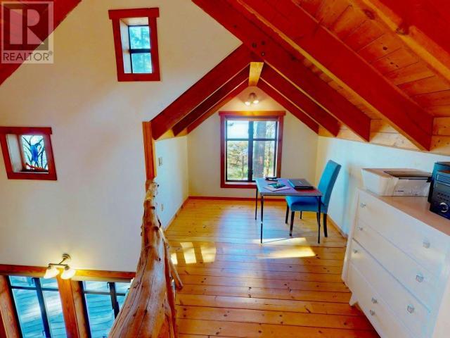 1147 SUNSET TRAIL, Savary Island