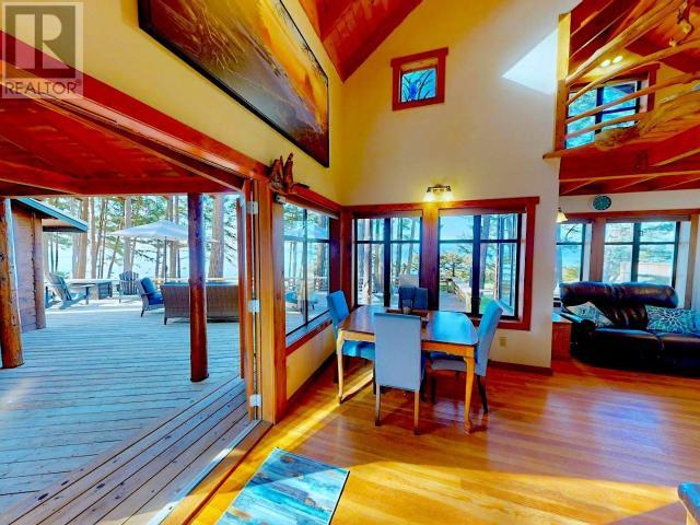 1147 SUNSET TRAIL, Savary Island