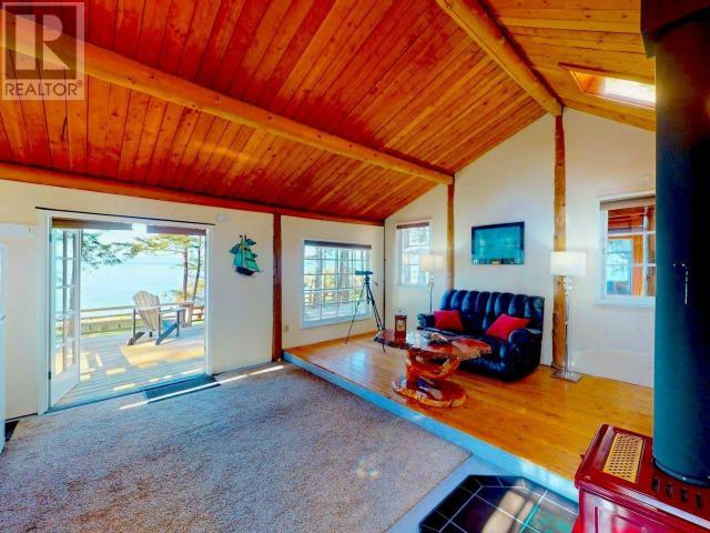 1147 SUNSET TRAIL, Savary Island