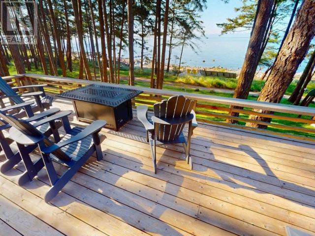 1147 SUNSET TRAIL, Savary Island