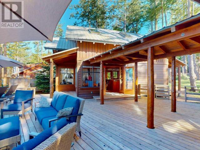 1147 SUNSET TRAIL, Savary Island