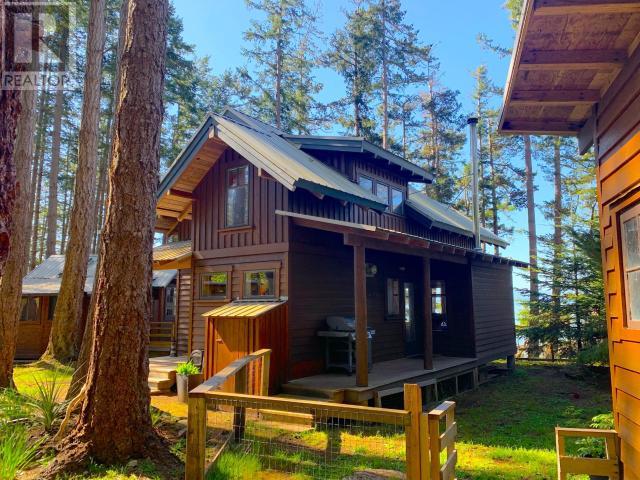 1147 SUNSET TRAIL, Savary Island