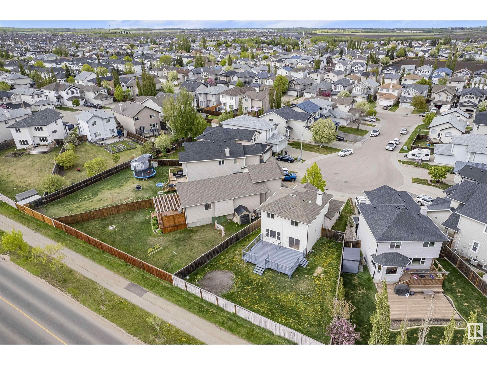 Photo 33 of 16703 113 St Nw, Edmonton AB