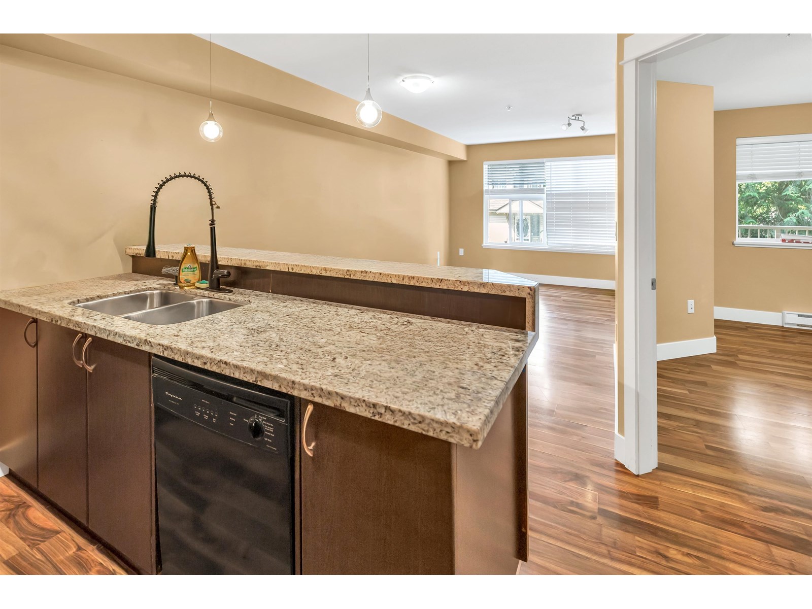 Photo 7 of 209 2515 Park Drive, Abbotsford BC