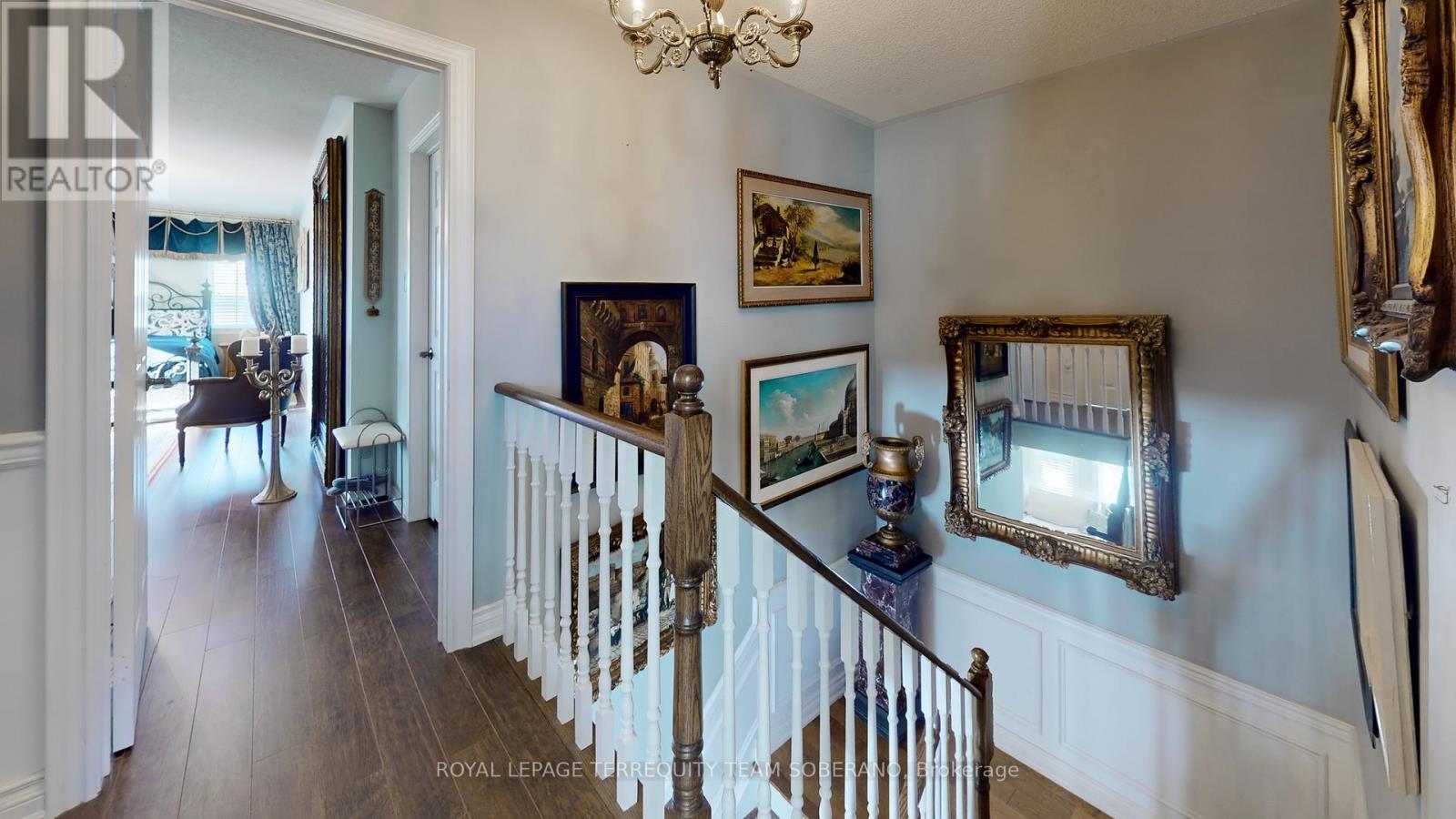 Photo 17 of 90 Vanguard Road, Vaughan ON