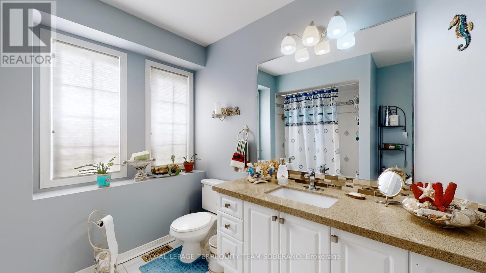Photo 27 of 90 Vanguard Road, Vaughan ON