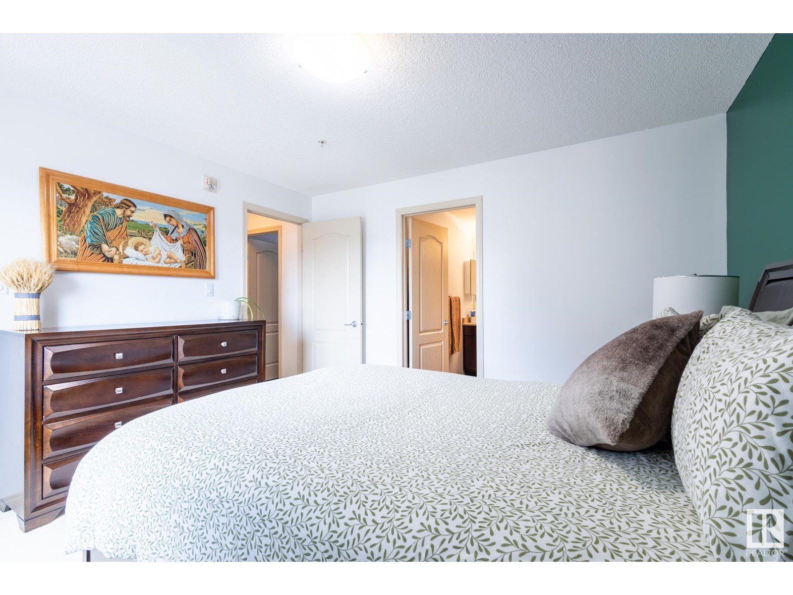 Photo 17 of 312 5951 165 Av Nw, Edmonton AB