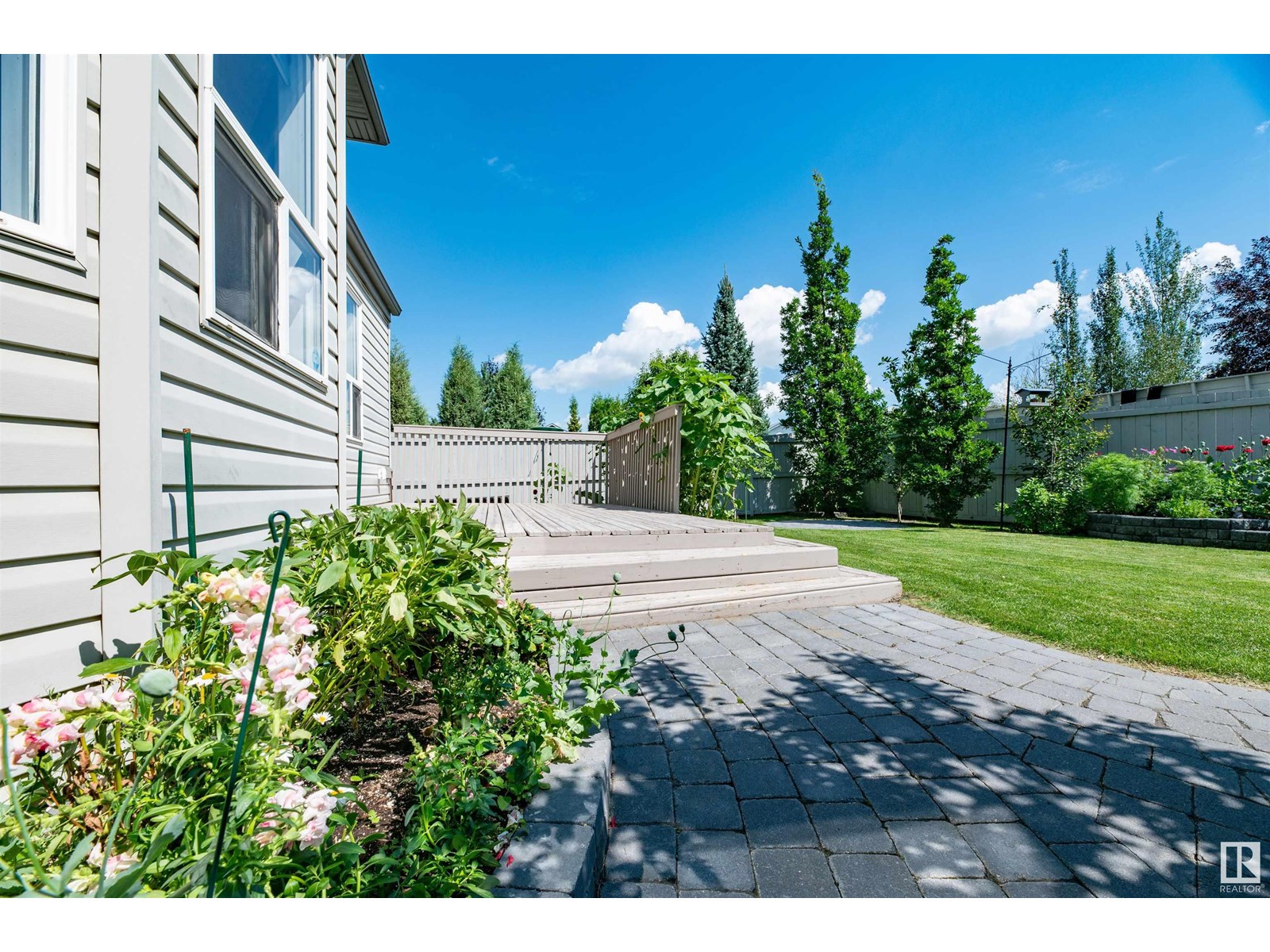Photo 28 of 3729 138 A Av Nw, Edmonton AB