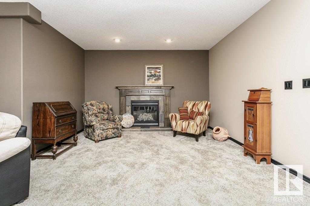 Photo 37 of 7 Walters Co, Leduc AB