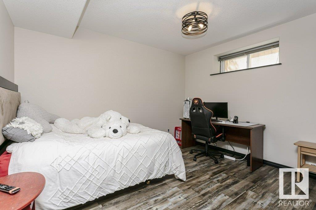 Photo 33 of 7 Walters Co, Leduc AB