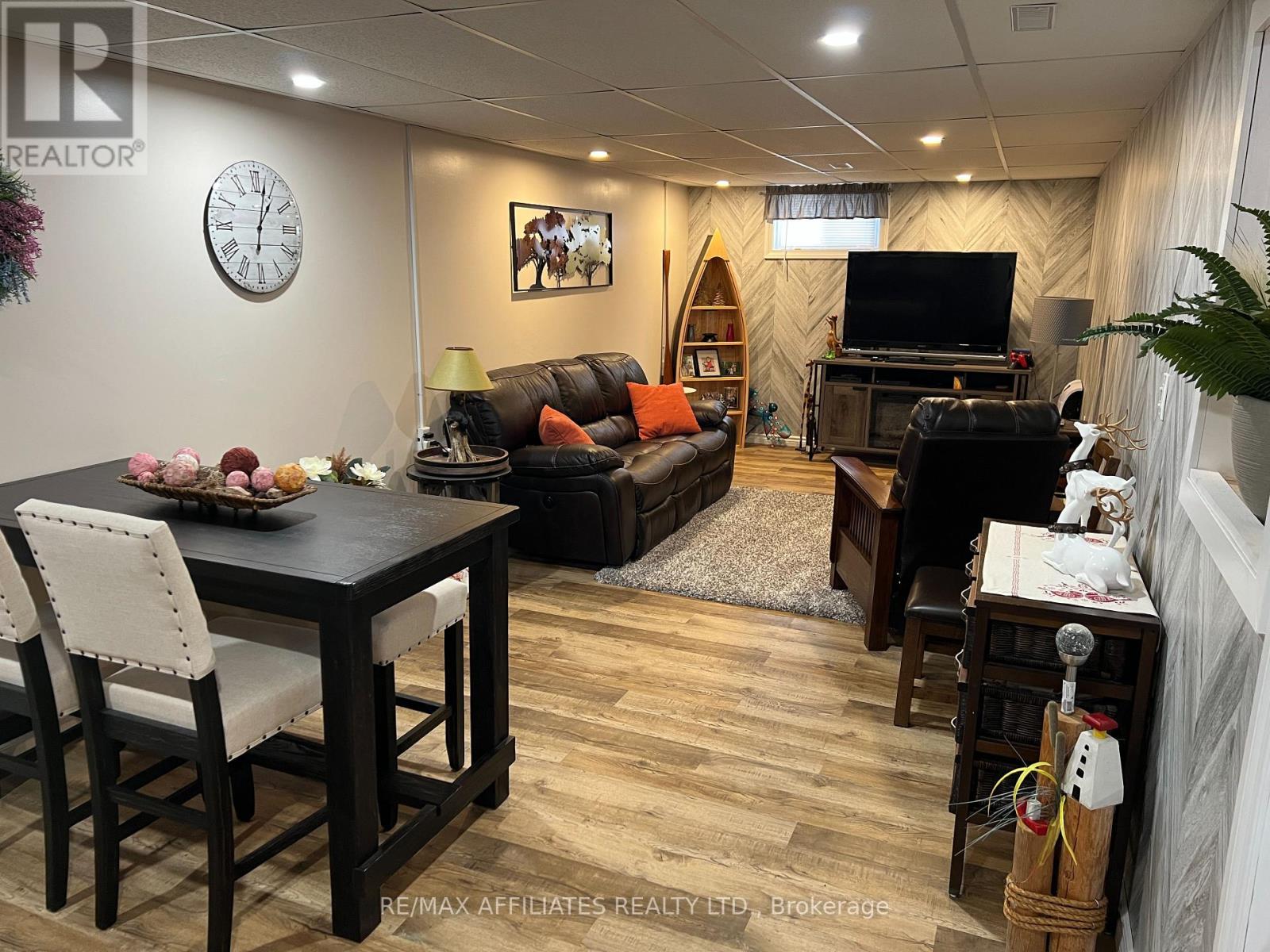 Photo 27 of 157 Perth Street, Rideau Lakes ON