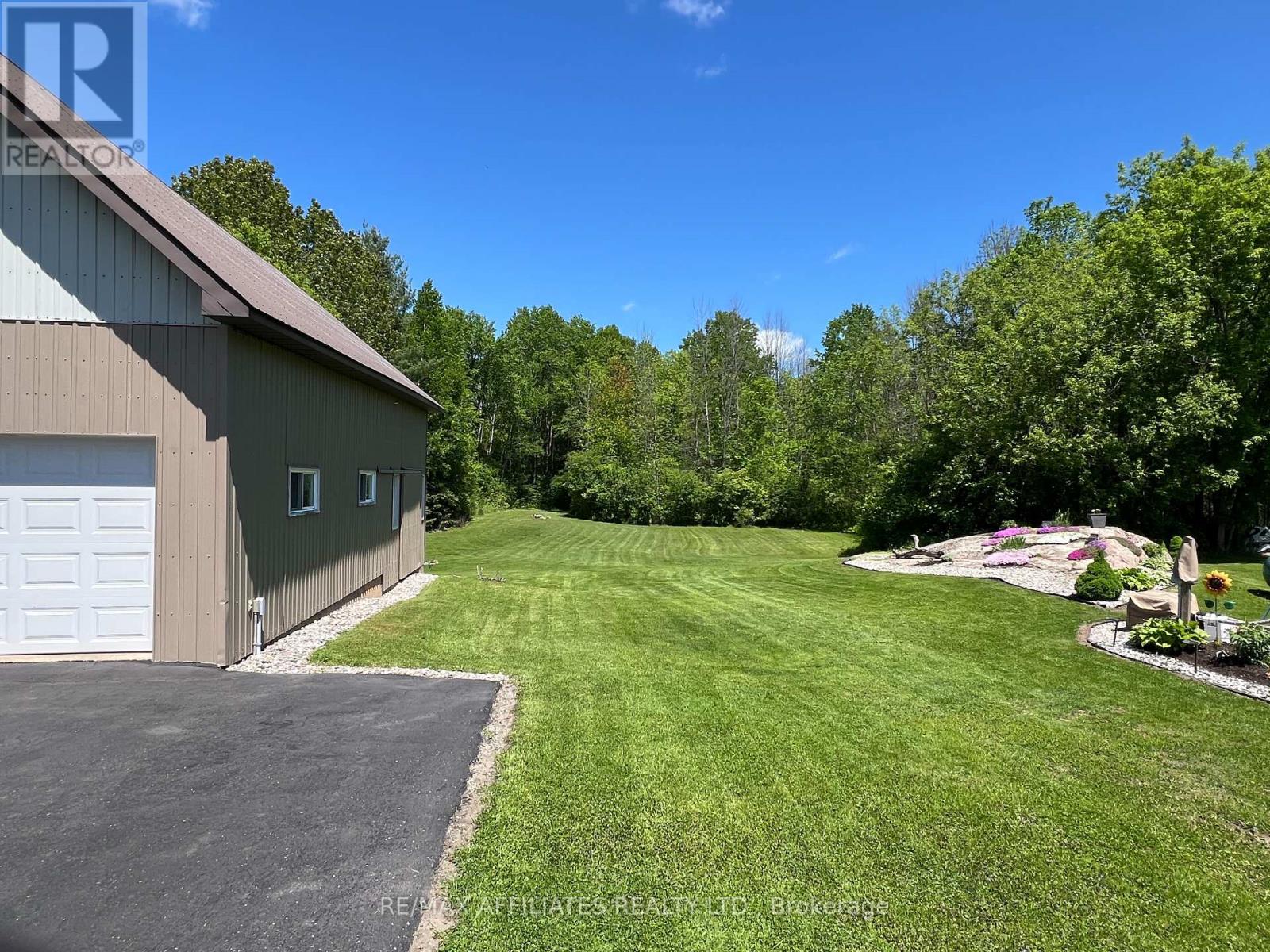 Photo 37 of 157 Perth Street, Rideau Lakes ON