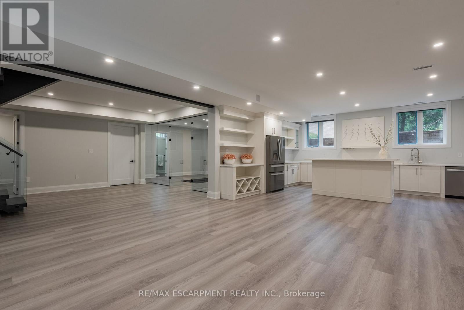 Photo 36 of 2110 Stonehouse Crescent, Mississauga ON