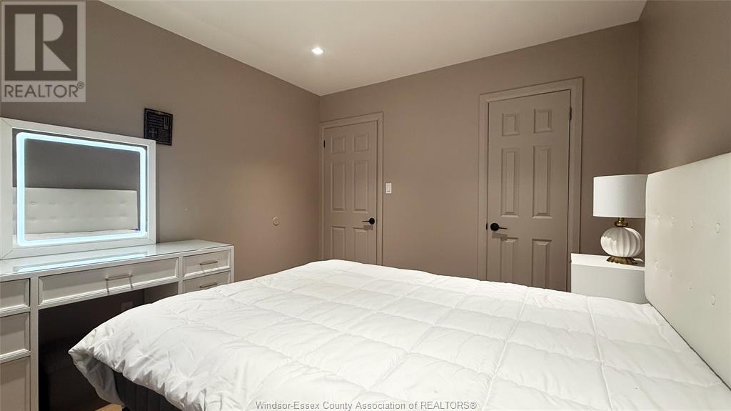 Photo 18 of 9793 Lynngrove, Windsor ON