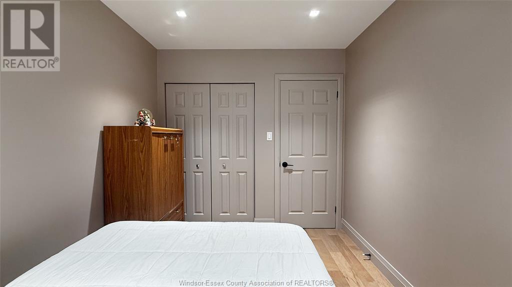 Photo 22 of 9793 Lynngrove, Windsor ON
