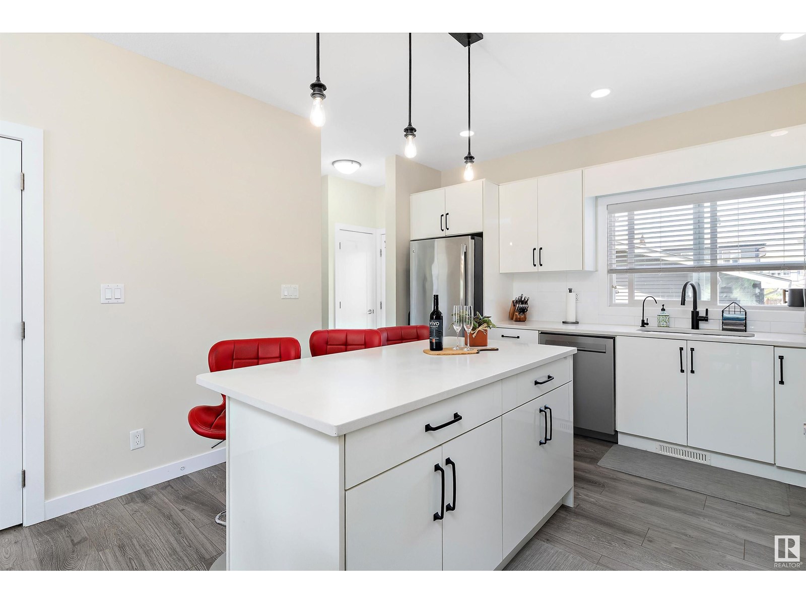 Photo 13 of 3817 Weidle Cr Sw, Edmonton AB