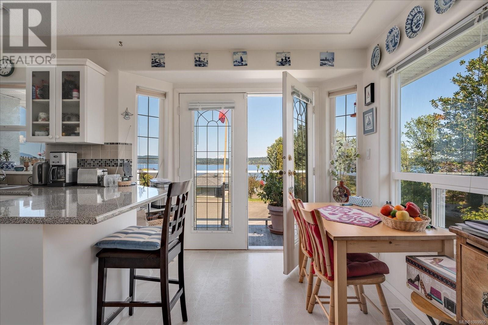 432 Blair Pl, Ladysmith