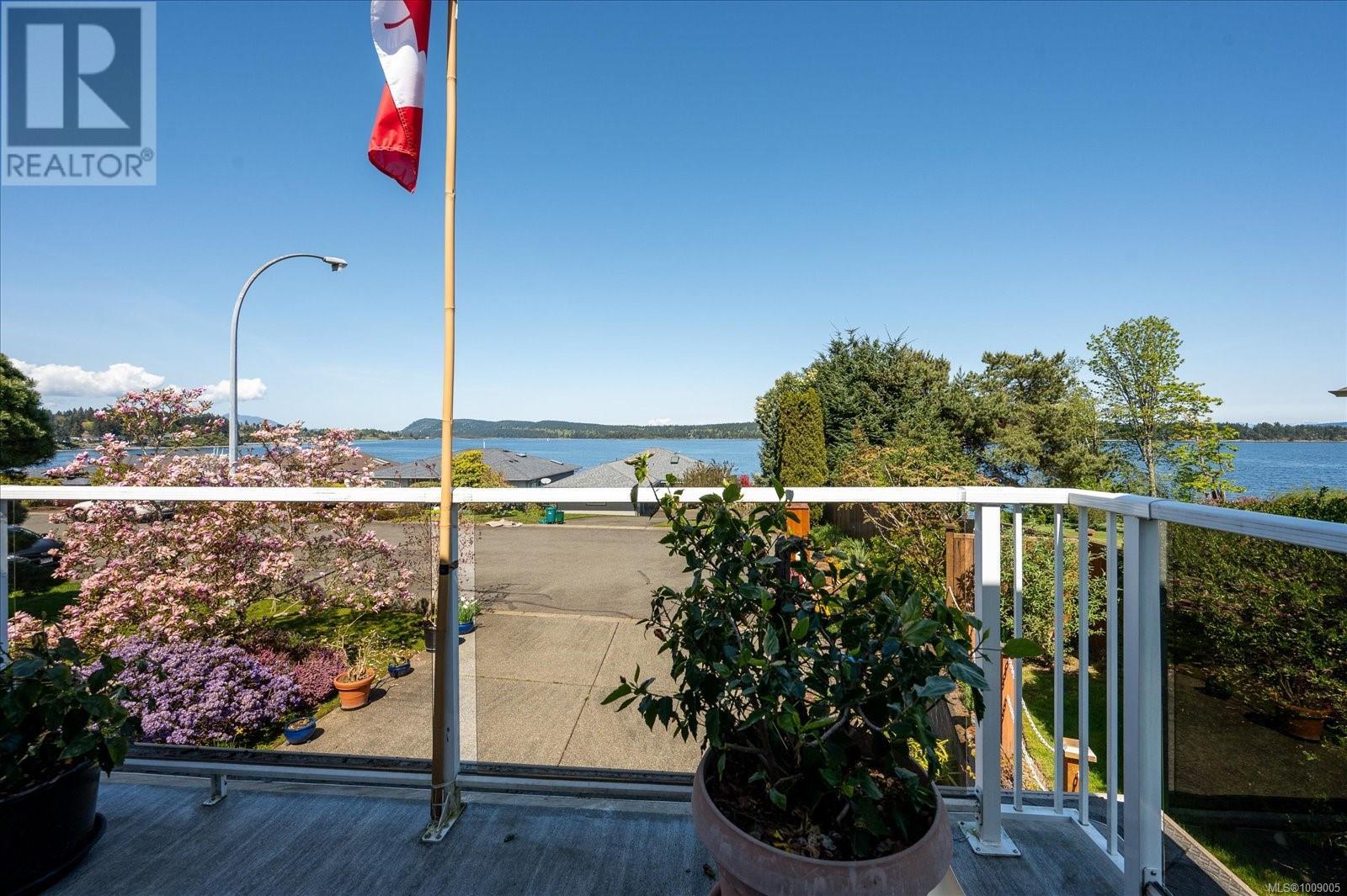 432 Blair Pl, Ladysmith