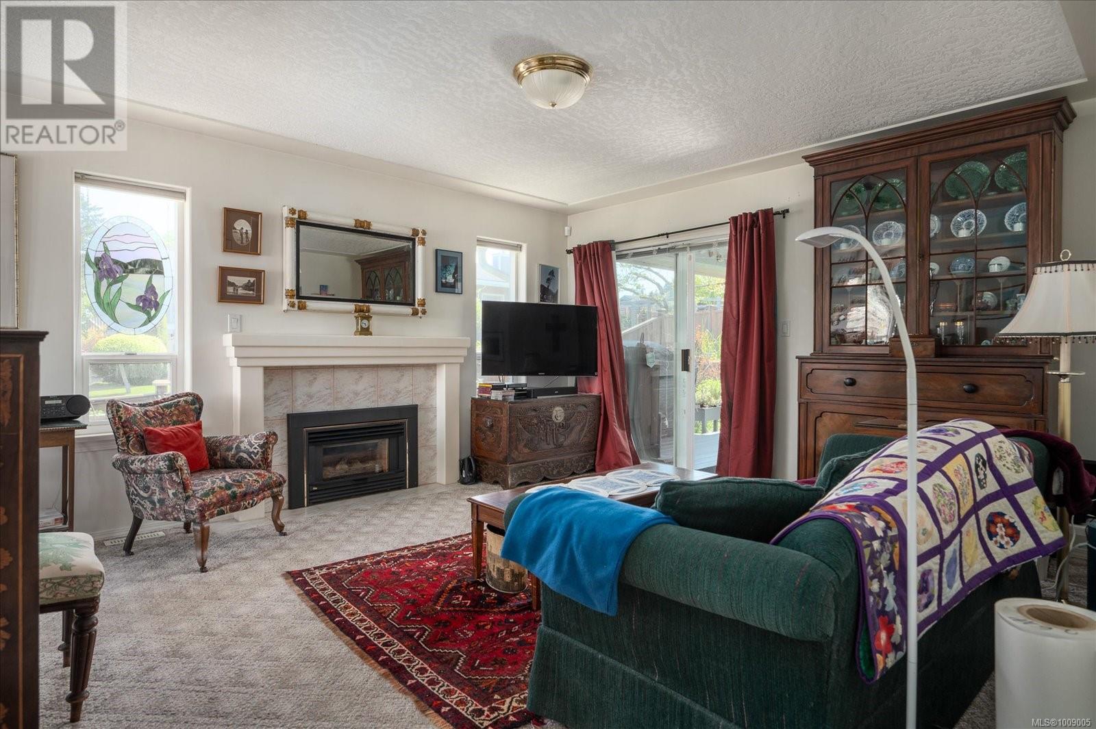432 Blair Pl, Ladysmith