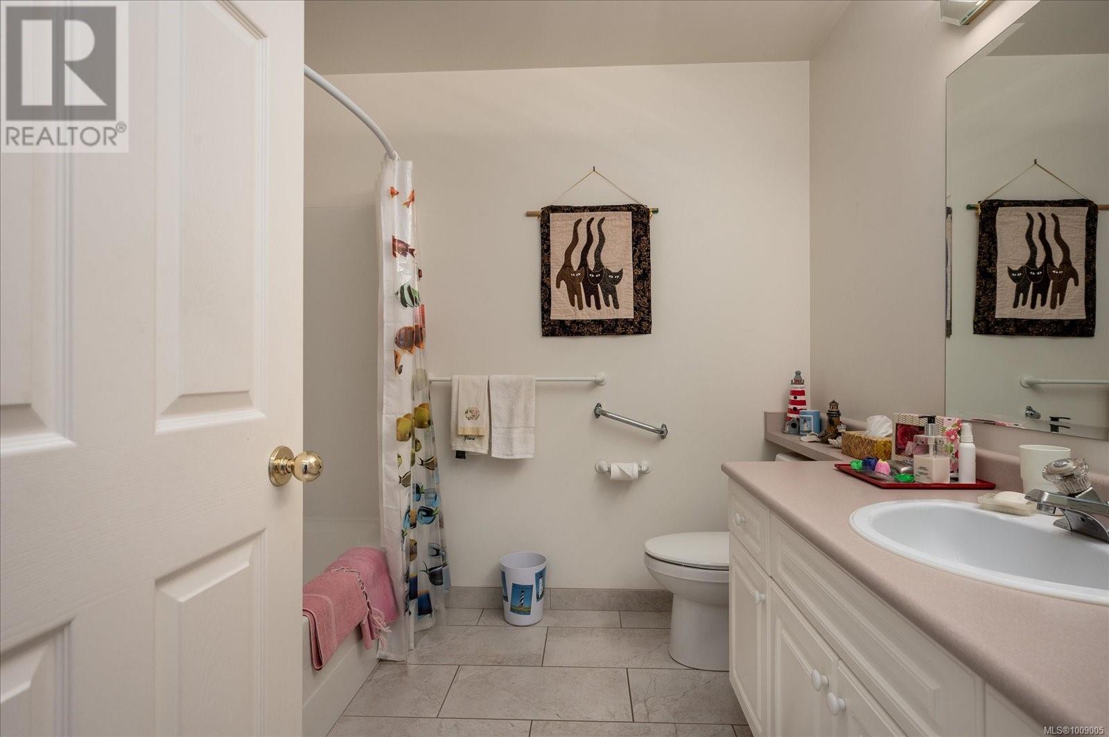 432 Blair Pl, Ladysmith