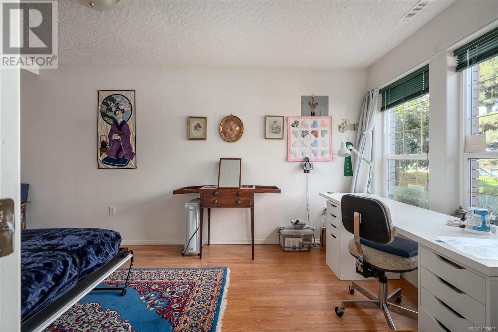 432 Blair Pl, Ladysmith