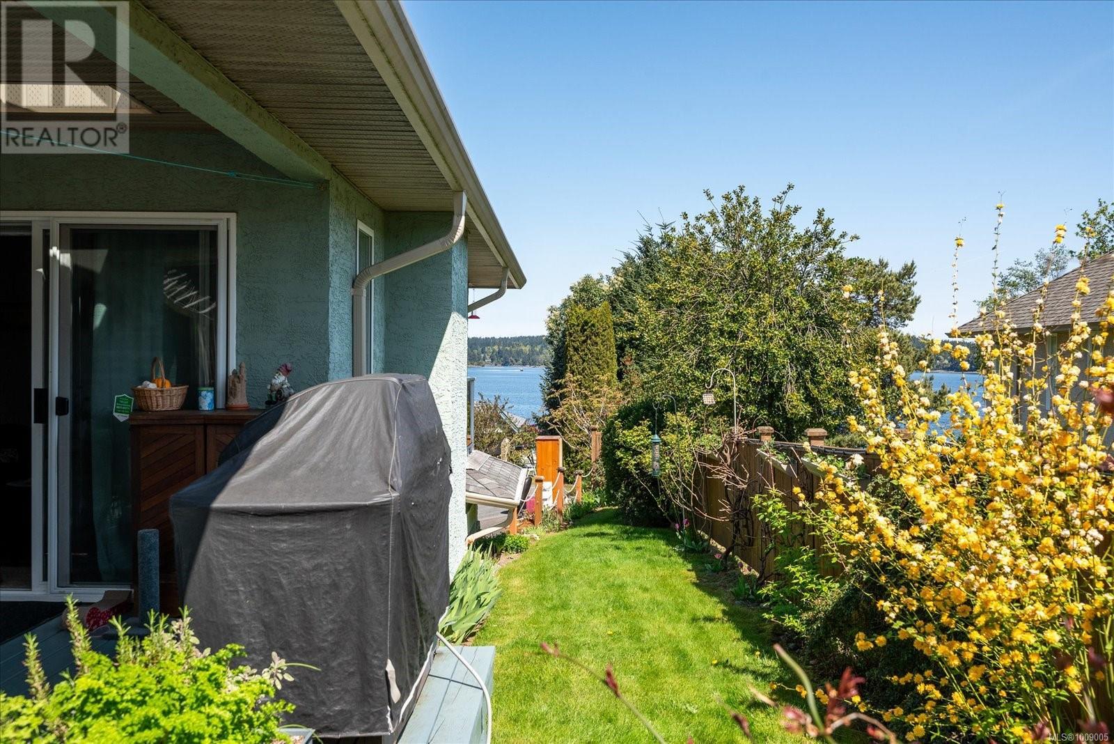432 Blair Pl, Ladysmith