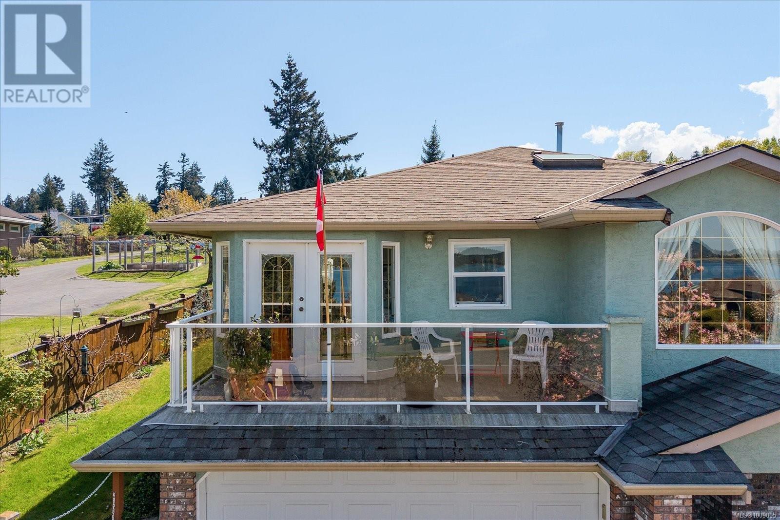 432 Blair Pl, Ladysmith