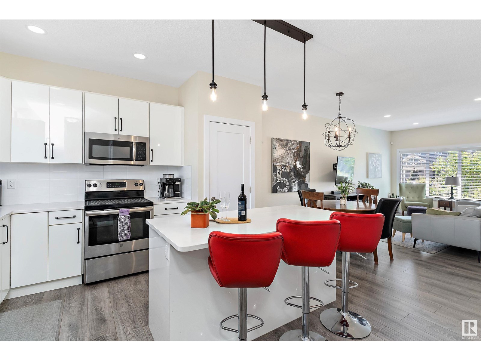 Photo 15 of 3817 Weidle Cr Sw, Edmonton AB