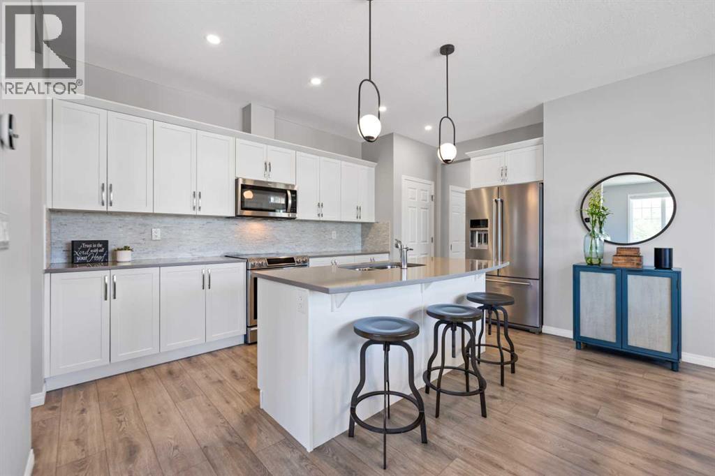 Photo 8 of 19 Yorkville Gate Sw, Calgary AB