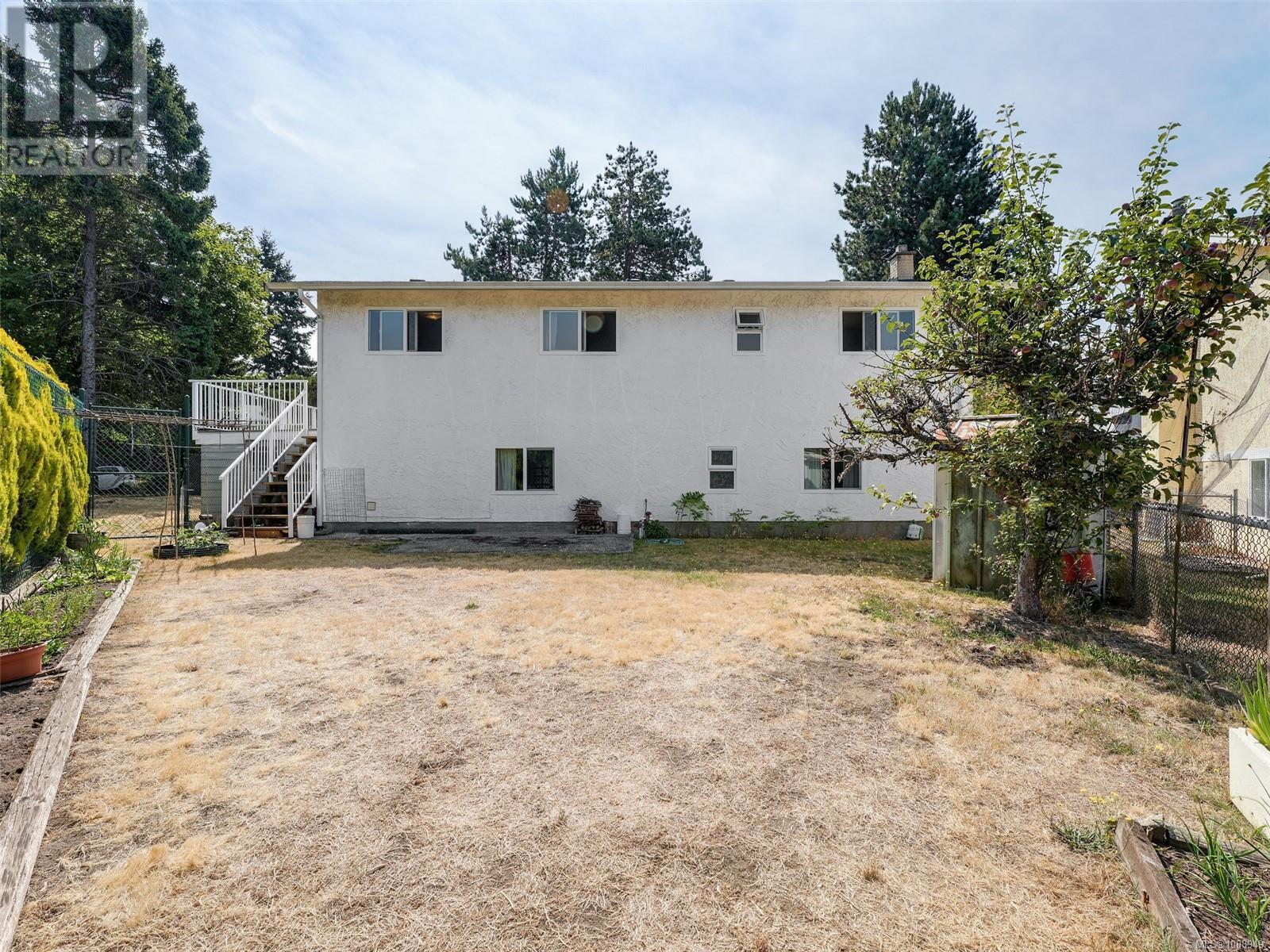 Photo 28 of 1629 Longacre Dr, Saanich BC