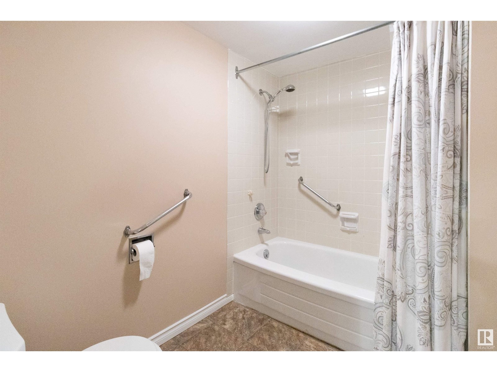 Photo 26 of 308 14810 51 Ave Nw, Edmonton AB