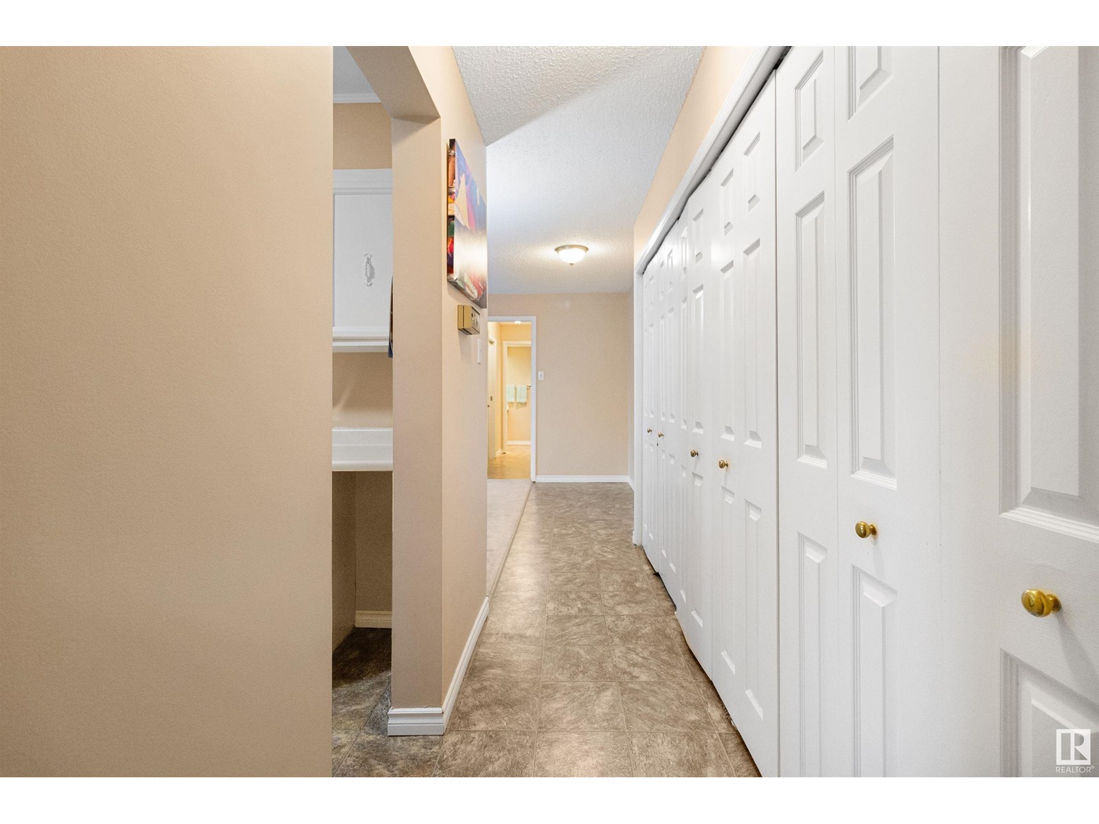 Photo 29 of 308 14810 51 Ave Nw, Edmonton AB