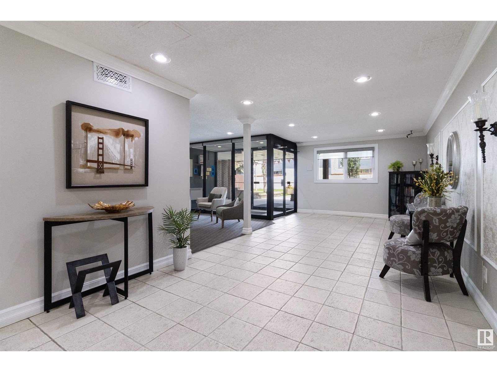 Photo 9 of 308 14810 51 Ave Nw, Edmonton AB