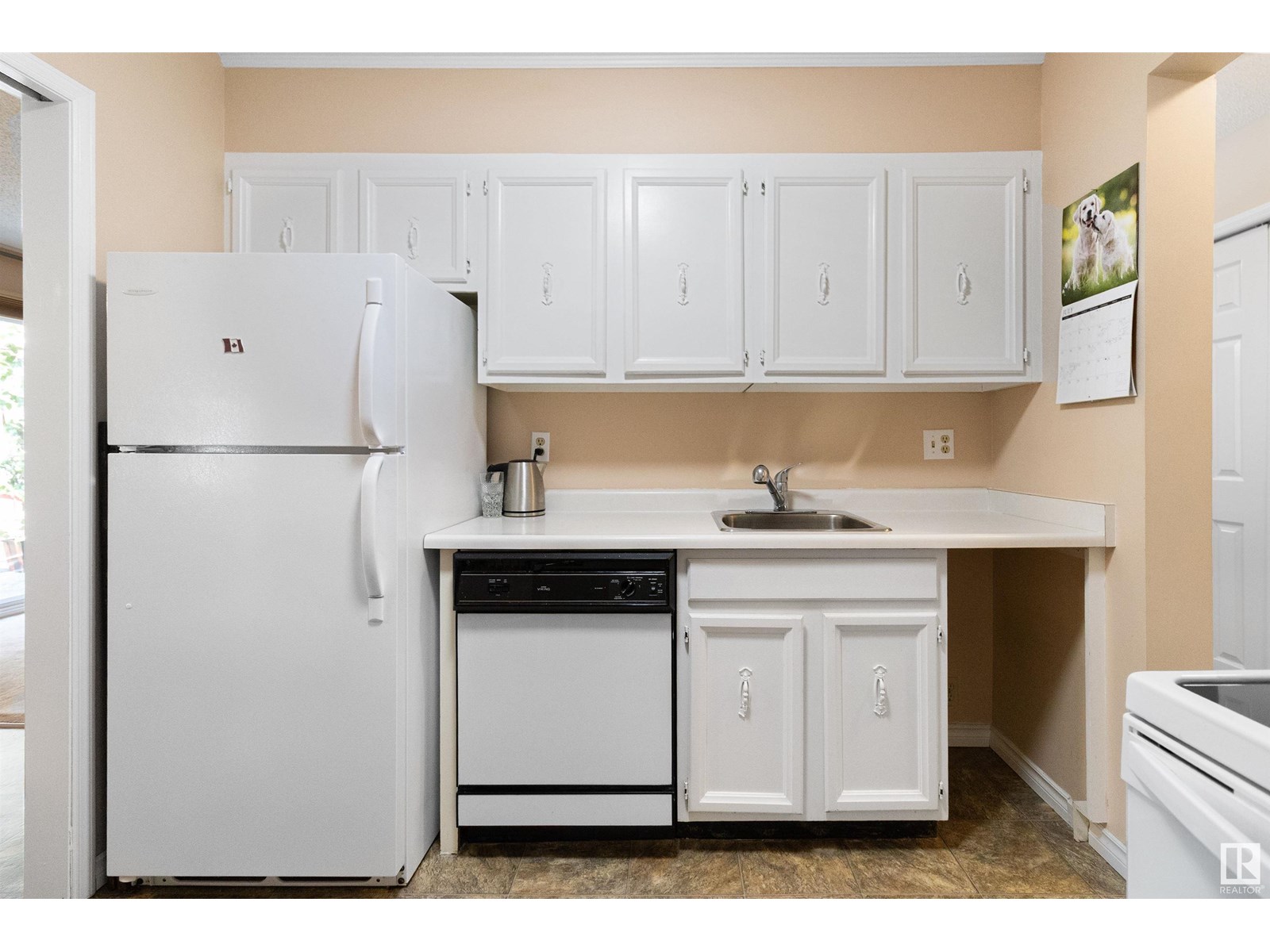 Photo 23 of 308 14810 51 Ave Nw, Edmonton AB