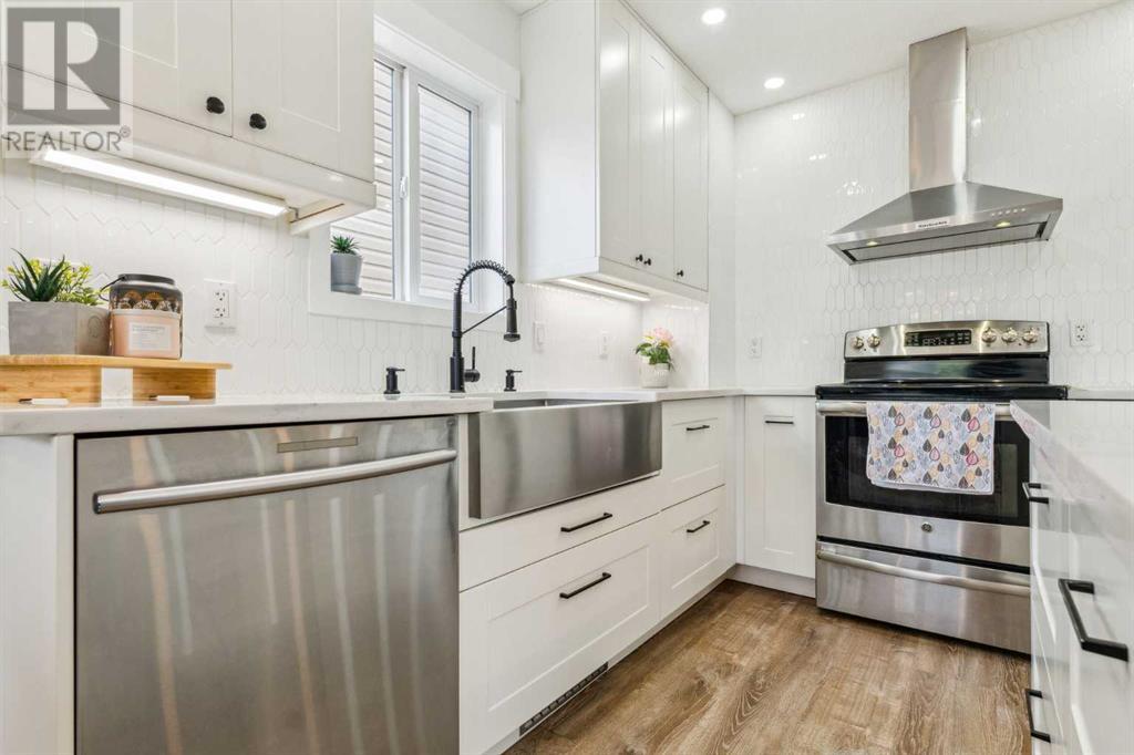 Single Family House for Sale in  Covepark Rise NE Coventry Hills Calgary 