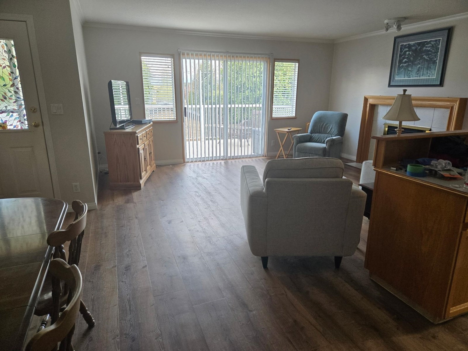 Photo 8 of 16481 86 Avenue, Surrey BC