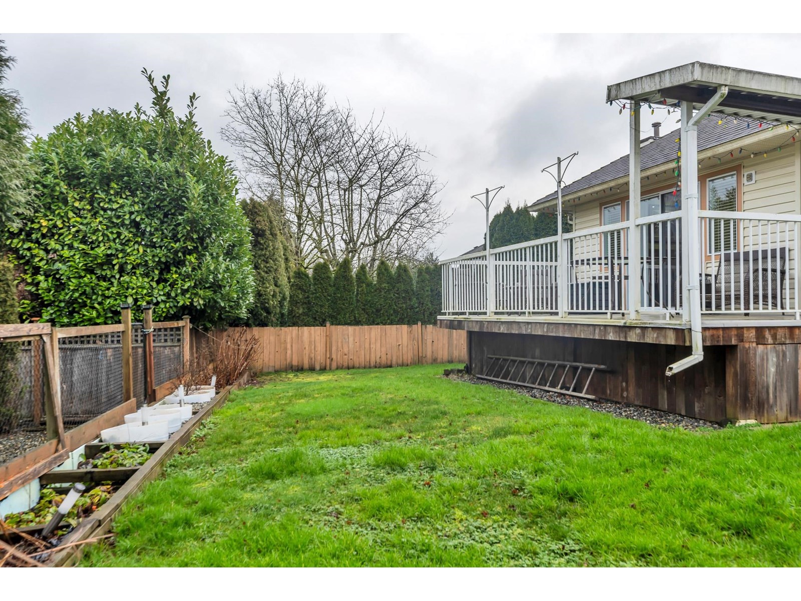 Photo 35 of 16481 86 Avenue, Surrey BC