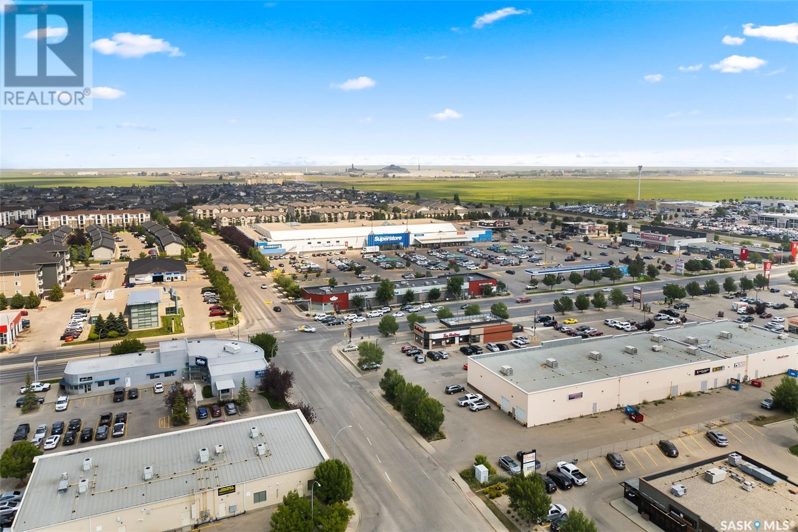 Photo 4 of 105 4525 Marigold Drive, Regina SK