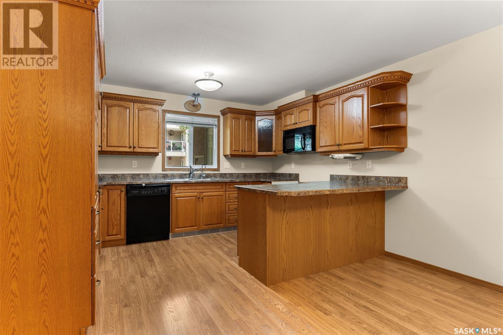 Photo 17 of 105 4525 Marigold Drive, Regina SK
