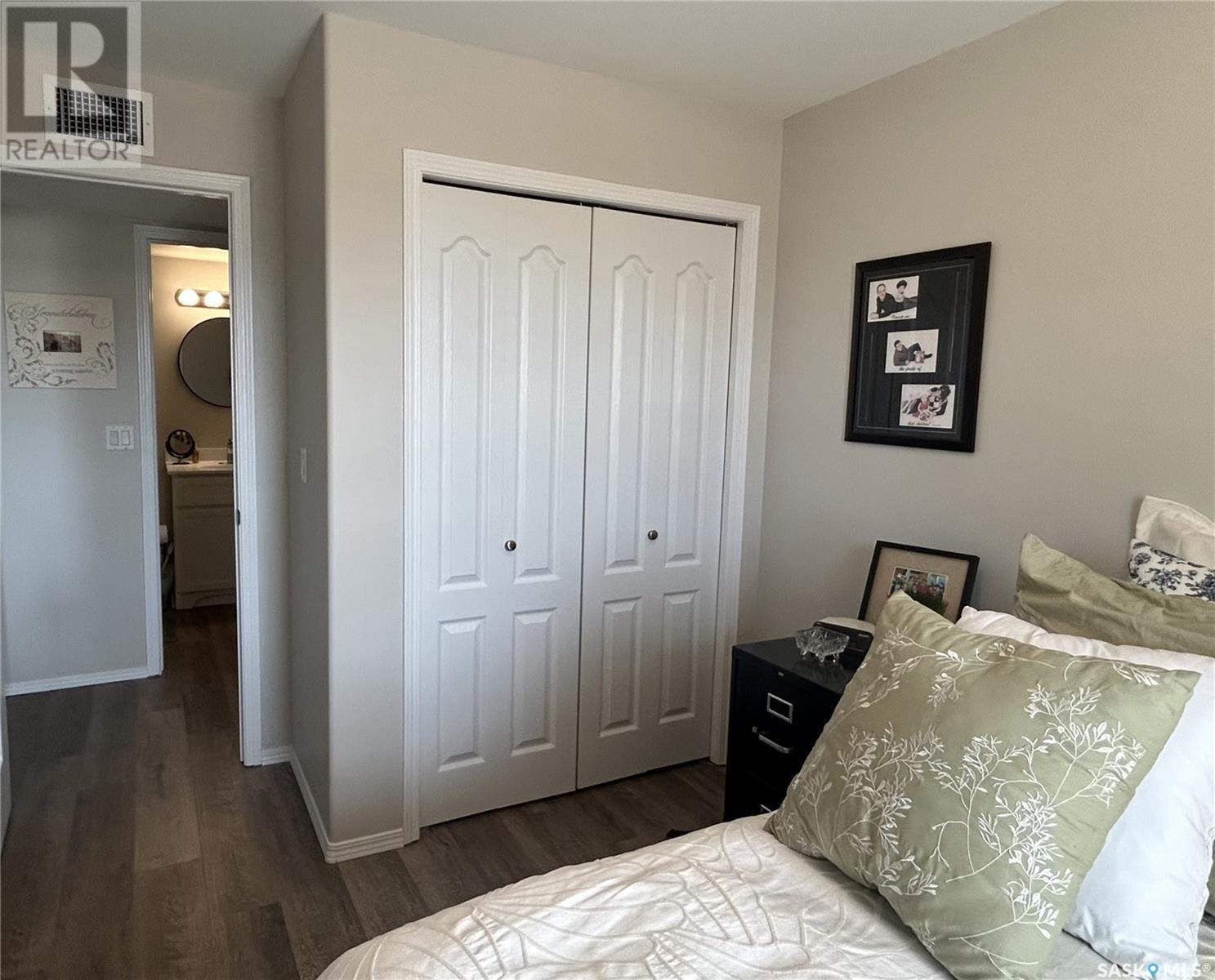 Photo 11 of 206 1112 98th Street, Tisdale SK