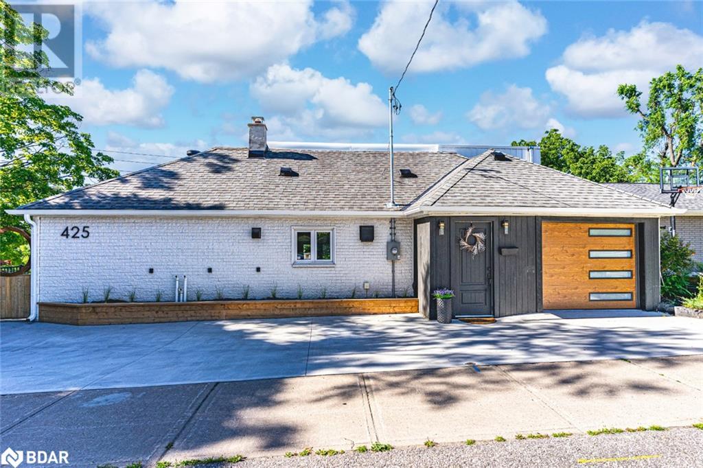Photo 15 of 425 Codrington Street, Barrie ON